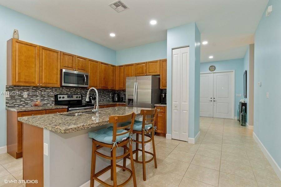 Tamarac, FL 33319,5220 NW 48th Ln #0