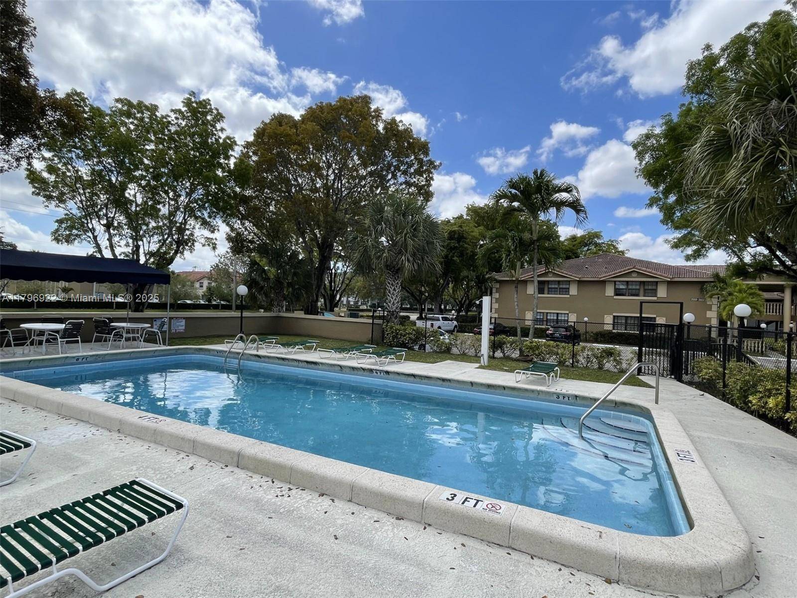 Coral Springs, FL 33065,2642 Riverside Dr #2642