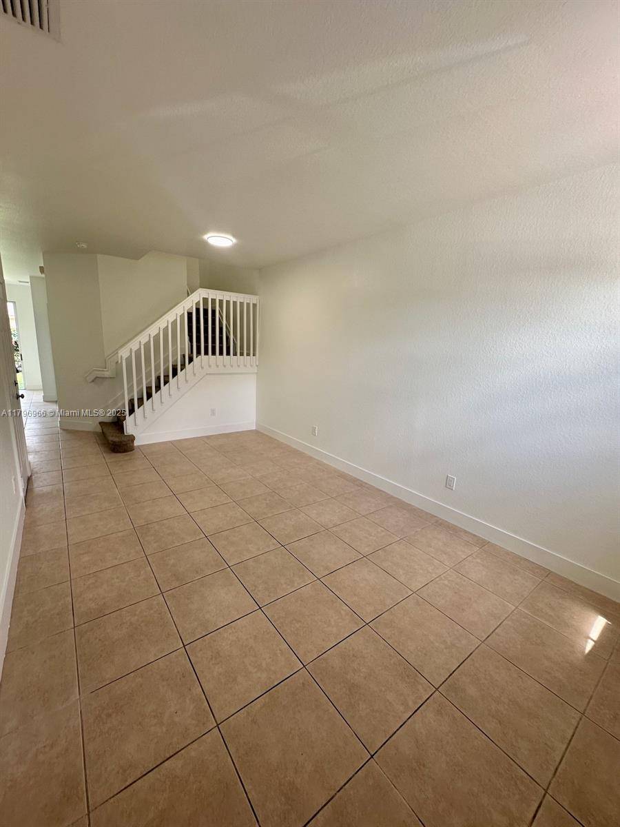 Homestead, FL 33033,360 NE 21st Ave #360