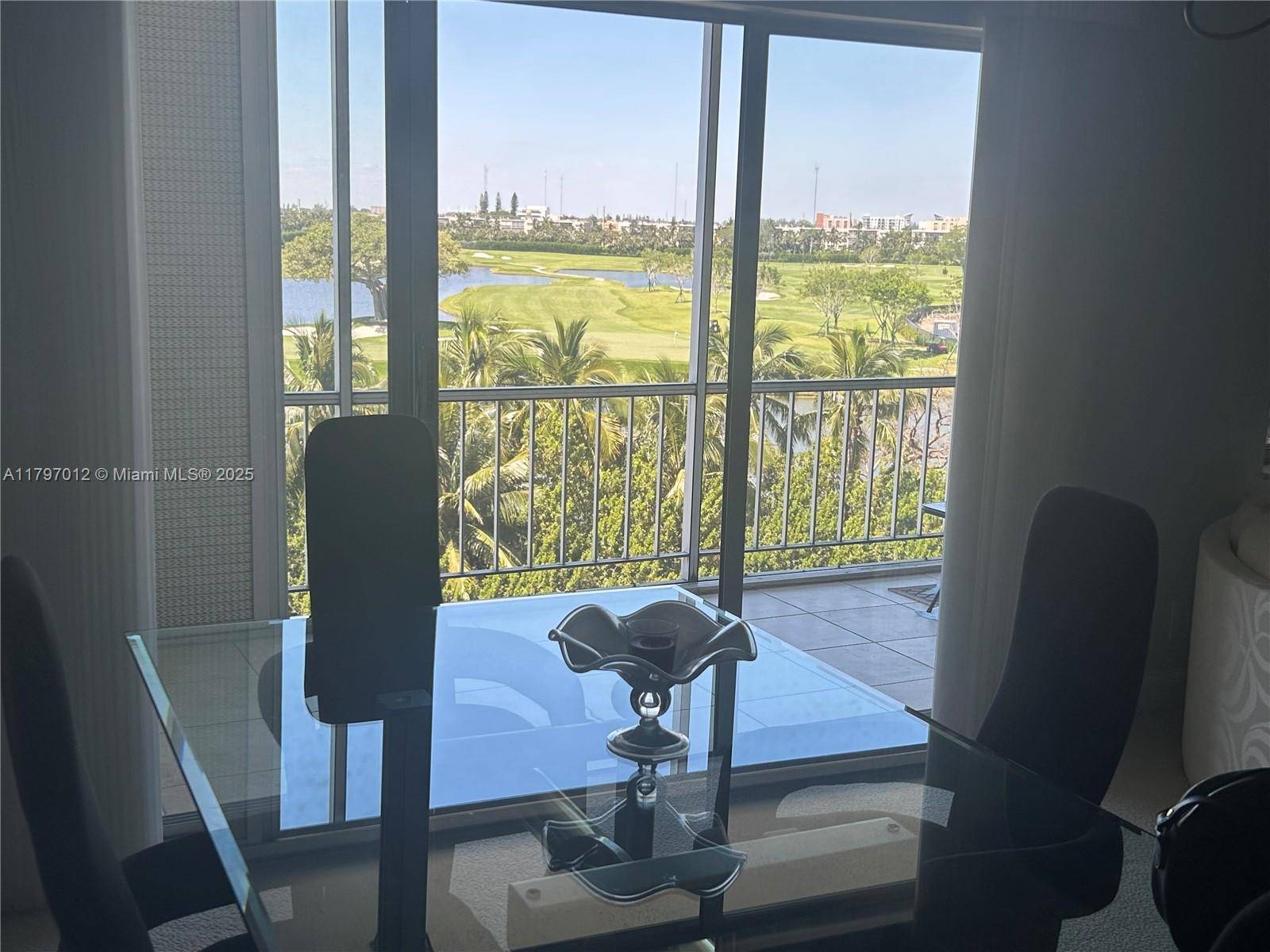 Hallandale Beach, FL 33009,400 Diplomat Pkwy #611