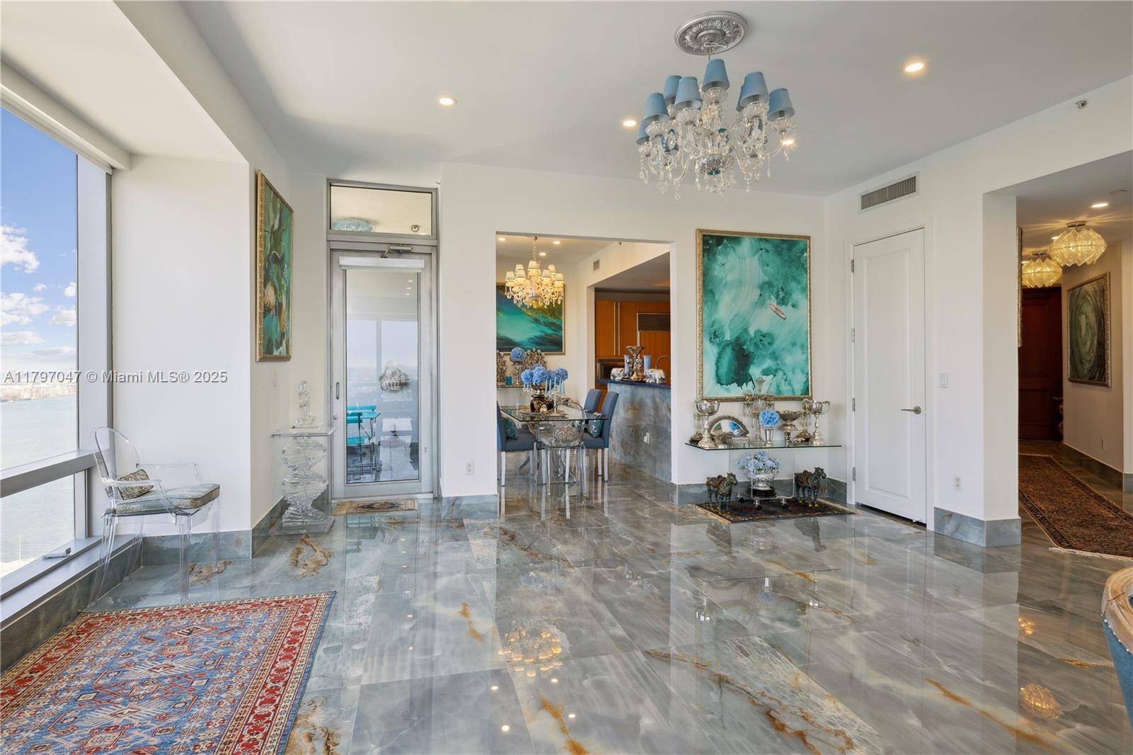 Miami, FL 33131,1425 Brickell Ave #45C