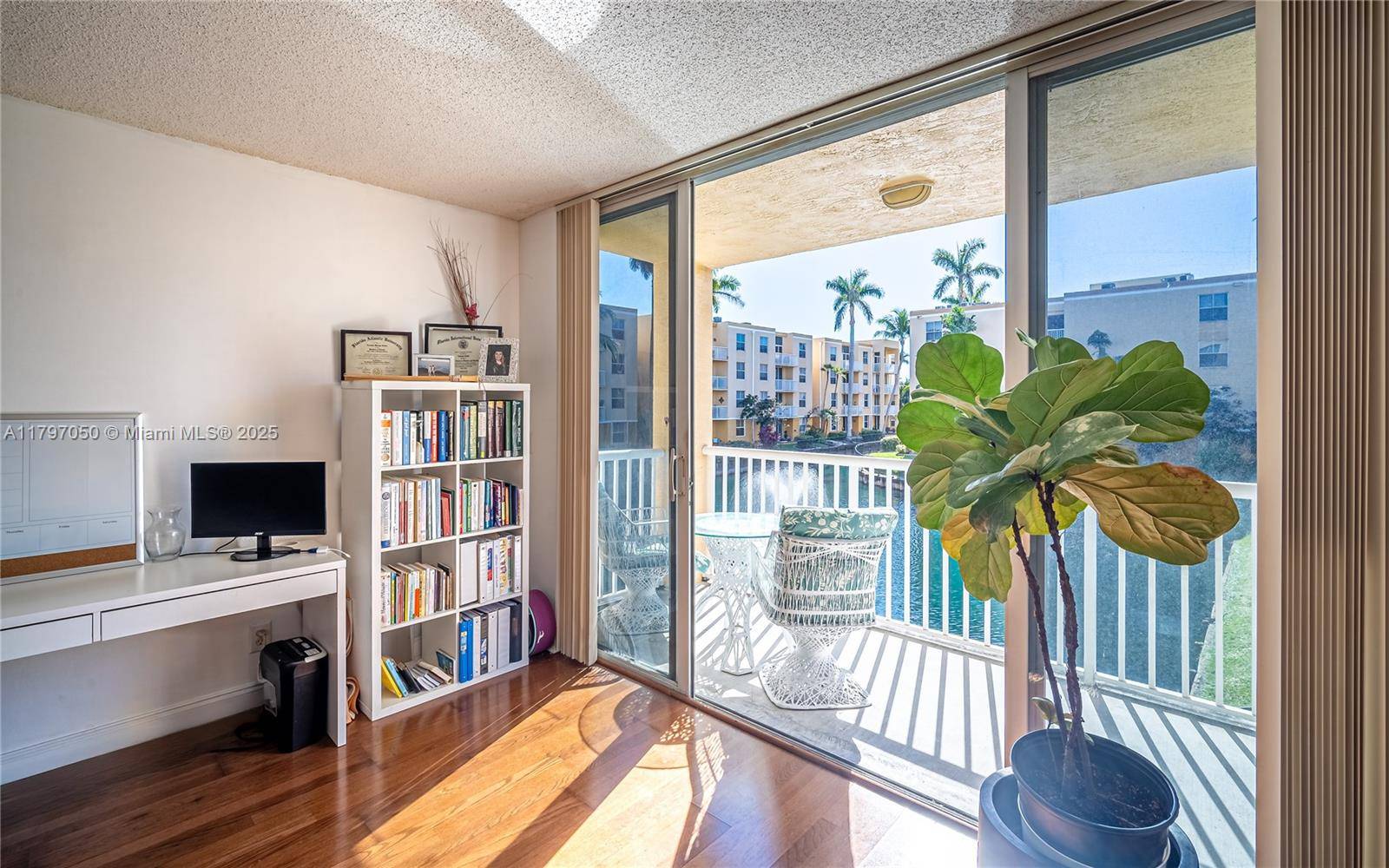 Dania Beach, FL 33004,1341 SE 3rd Ave #202