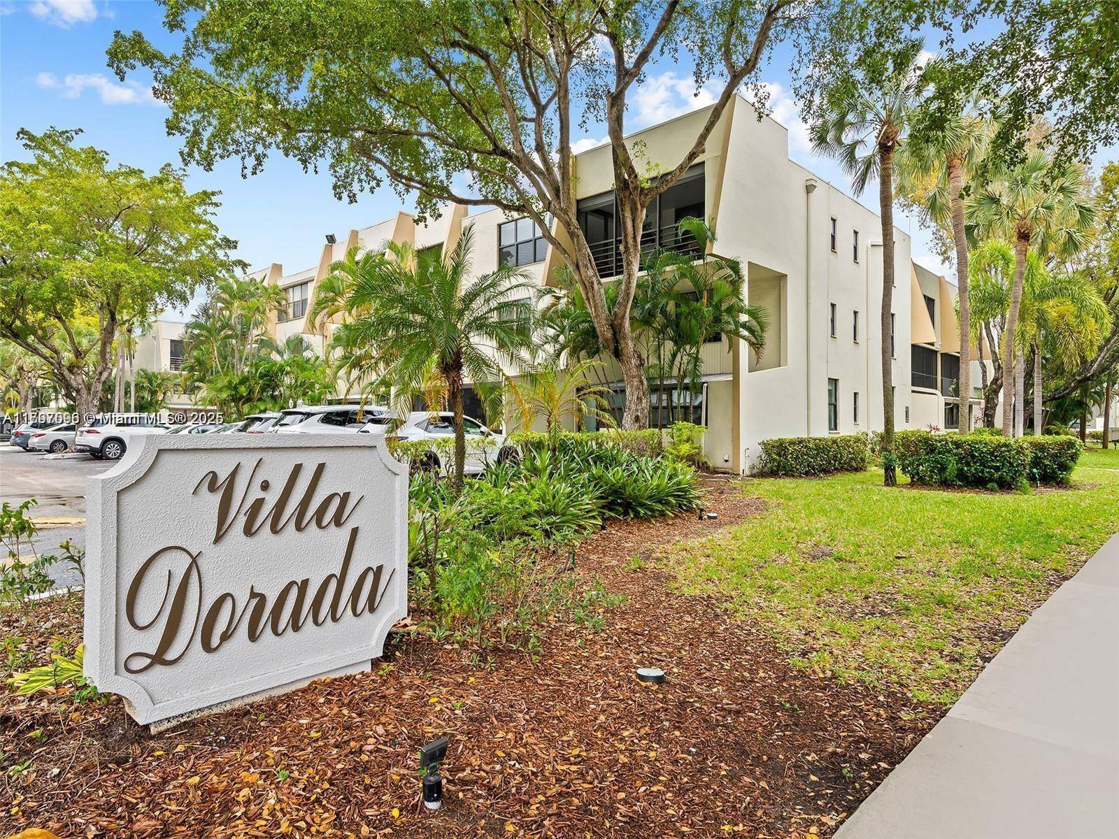 Aventura, FL 33180,20200 W Country Club Dr #112