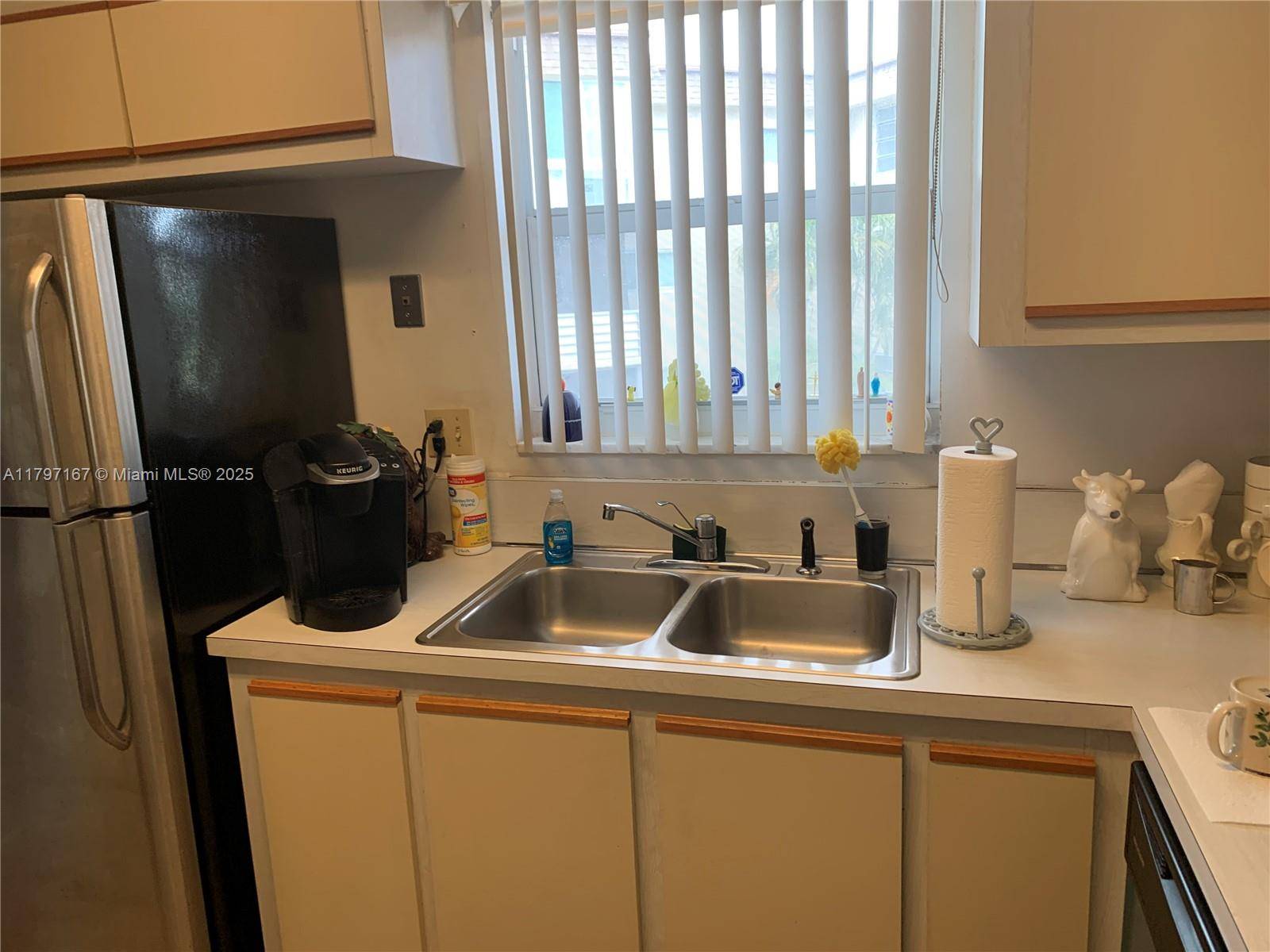 Palm Springs, FL 33461,705 Lori Dr #203