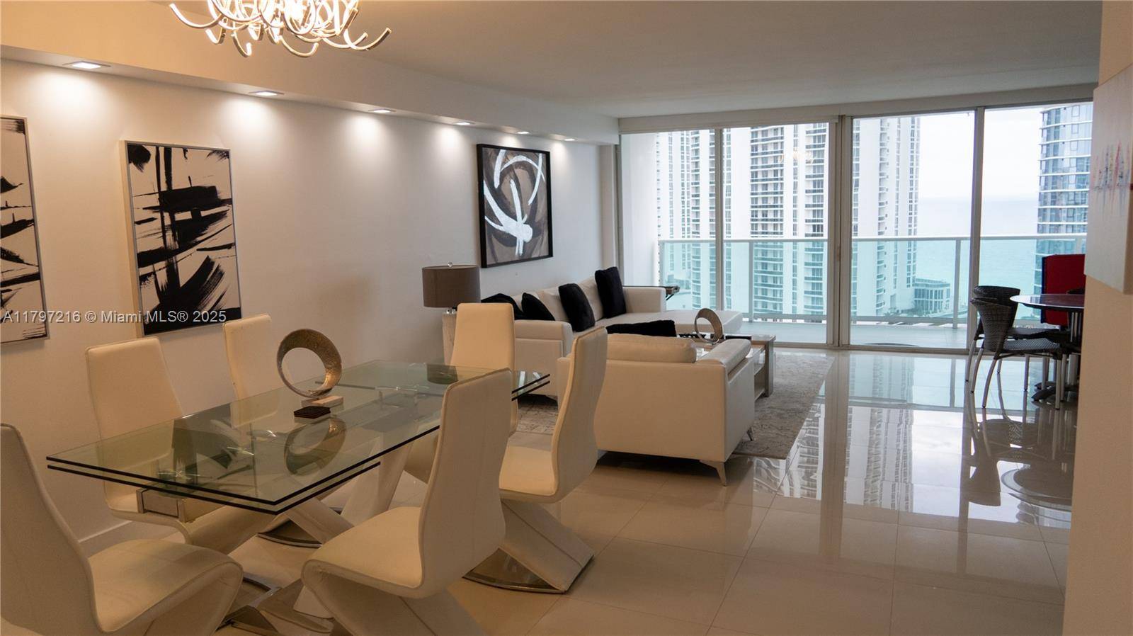 Sunny Isles Beach, FL 33160,100 Bayview Dr #1815