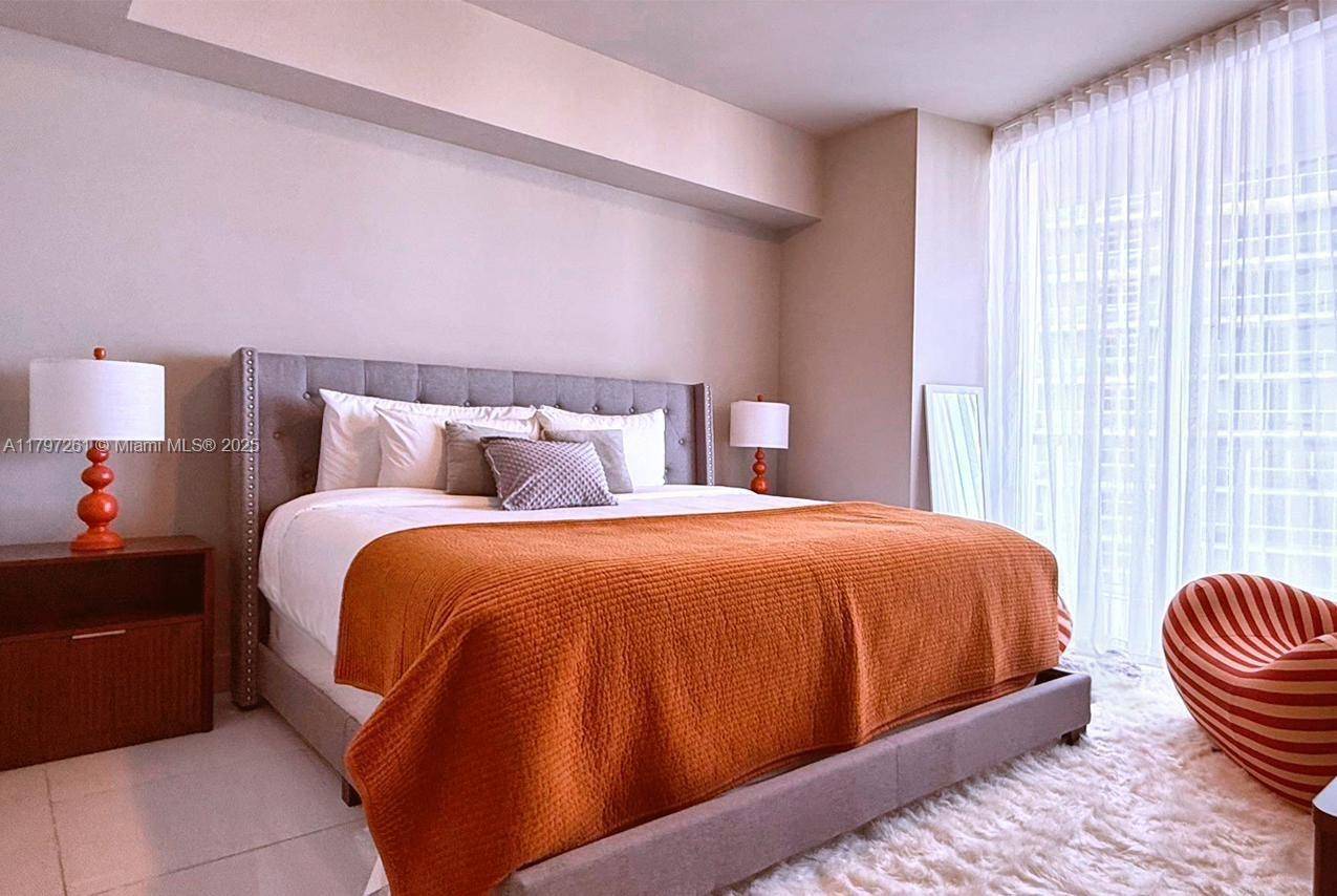 Miami, FL 33131,495 Brickell Ave #4706