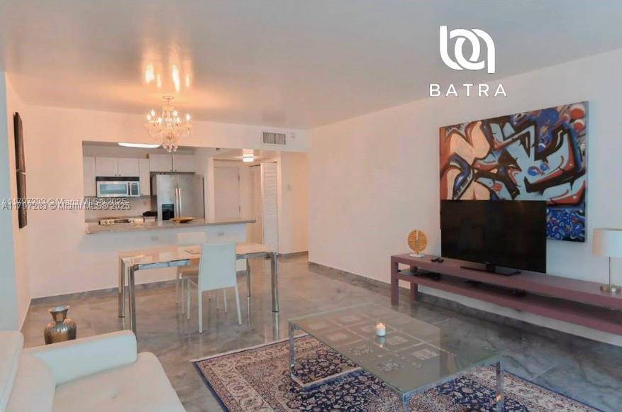 Miami Beach, FL 33139,2301 Collins Ave #402