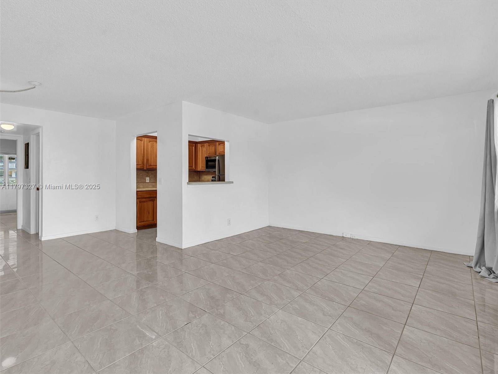 Deerfield Beach, FL 33442,374 Tilford R #374