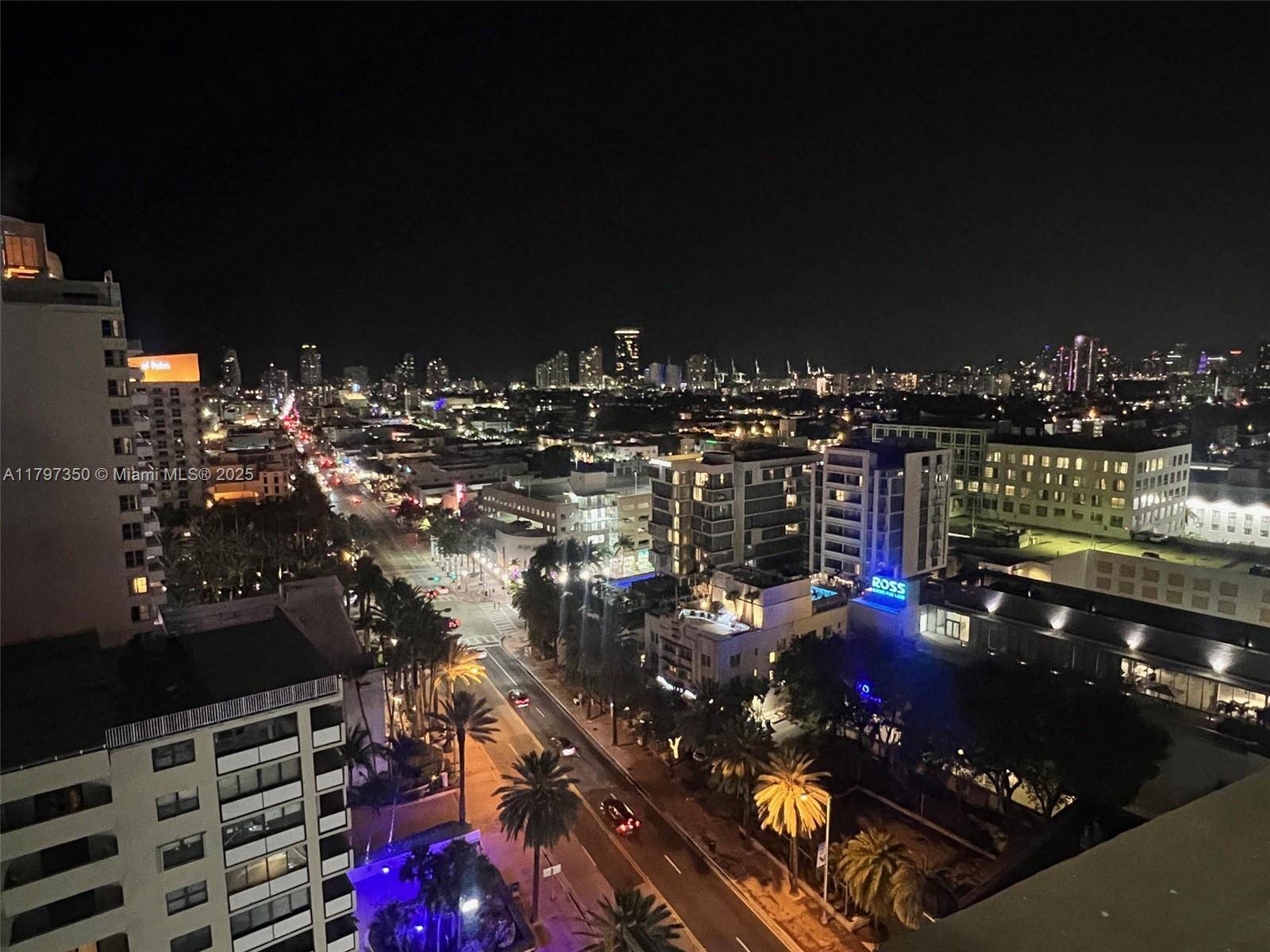 Miami Beach, FL 33139,100 Lincoln Rd #PH12