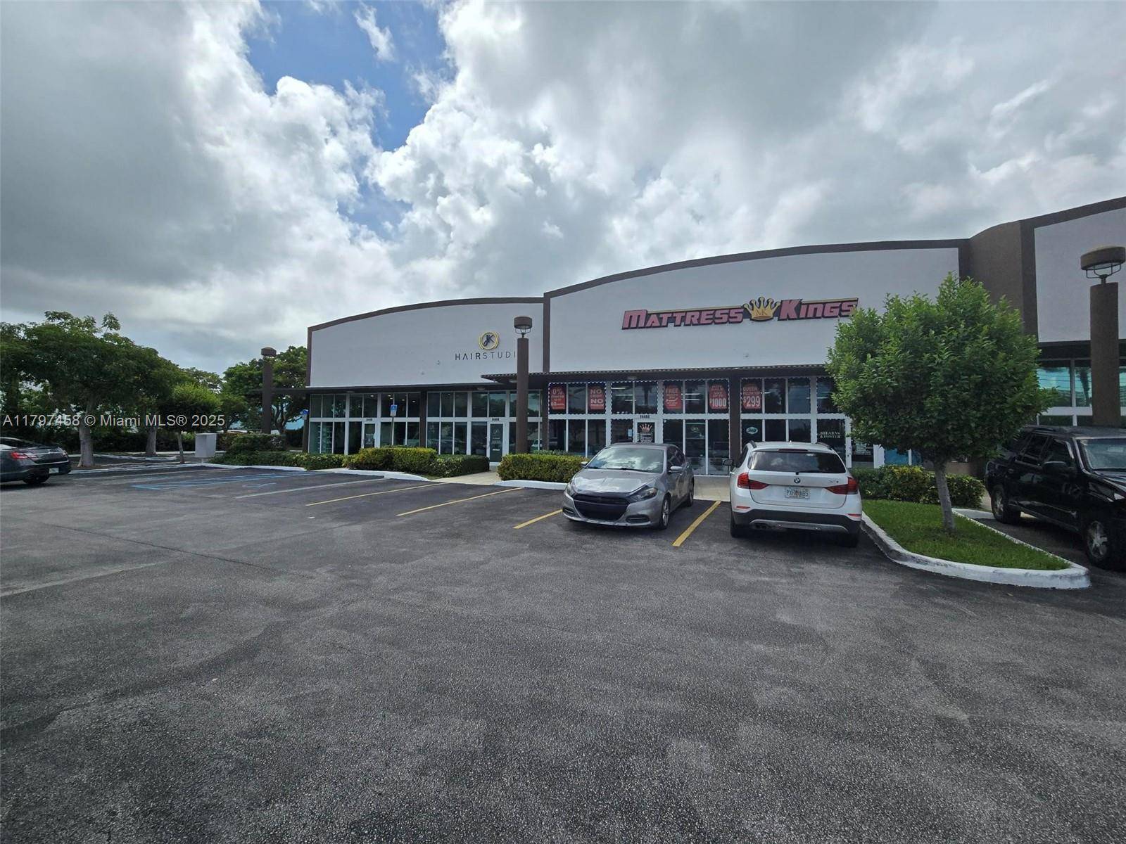 North Miami Beach, FL 33181,14440 Biscayne Blvd