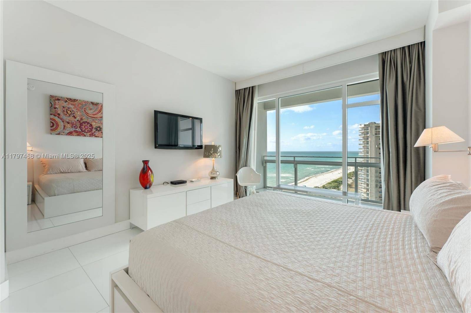 Miami Beach, FL 33141,6801 Collins Ave #PH10