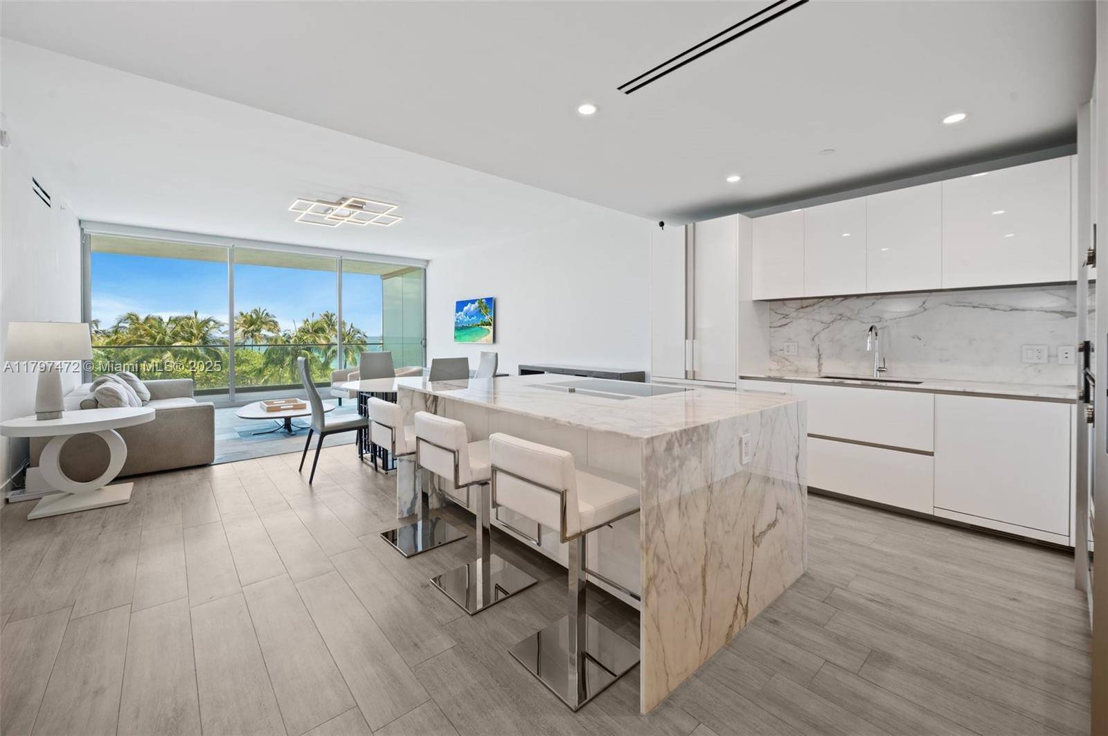 Bal Harbour, FL 33154,10201 Collins Ave #303