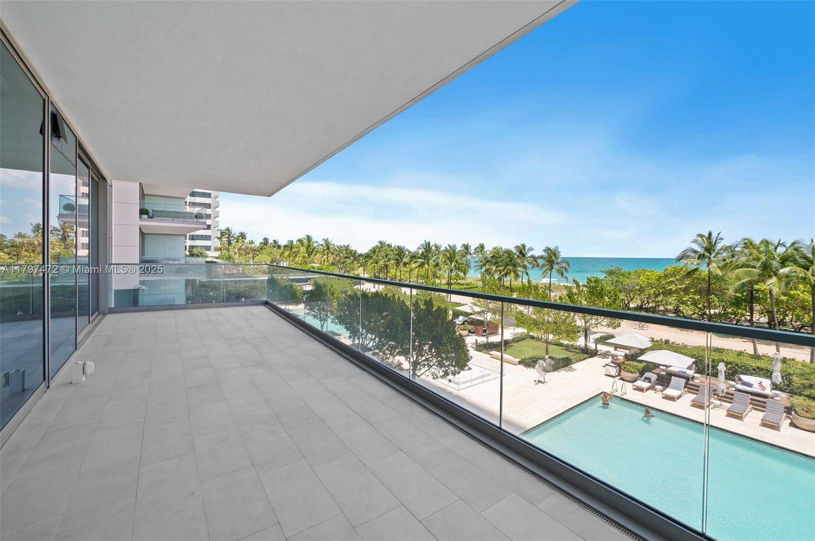 Bal Harbour, FL 33154,10201 Collins Ave #303