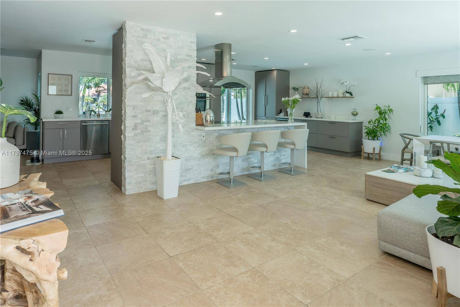 Fort Lauderdale, FL 33308,2711 NE 57th Ct