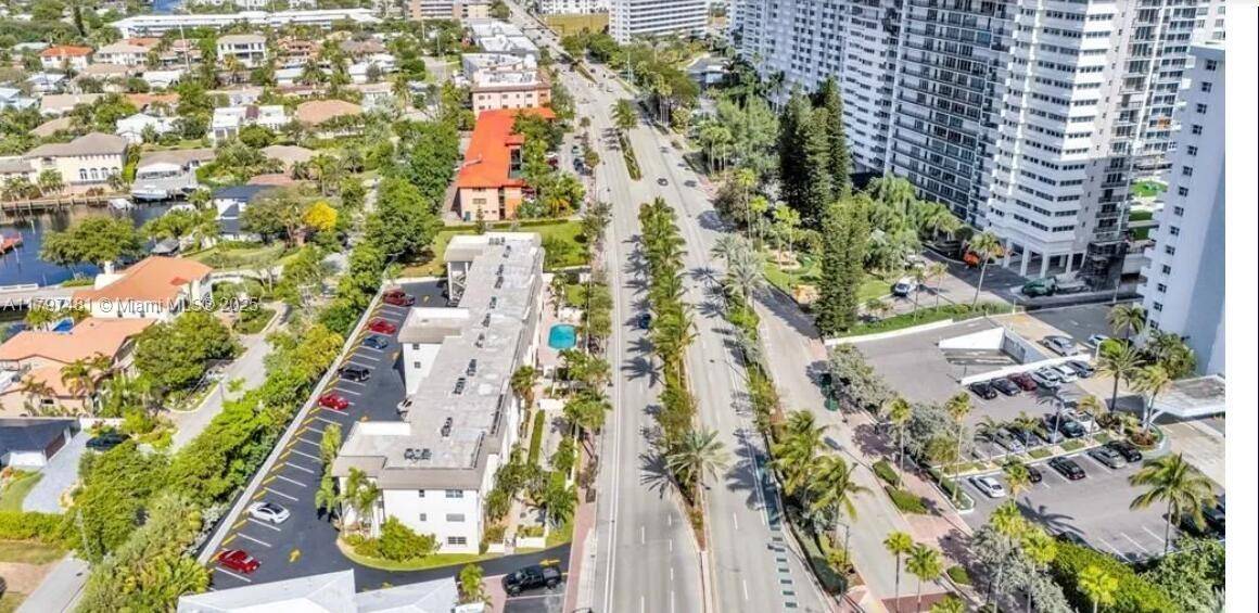 Fort Lauderdale, FL 33308,4143 N Ocean Blvd #211