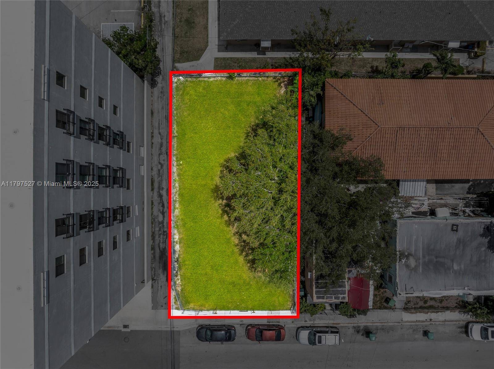 Miami, FL 33135,129 SW 21st Ave