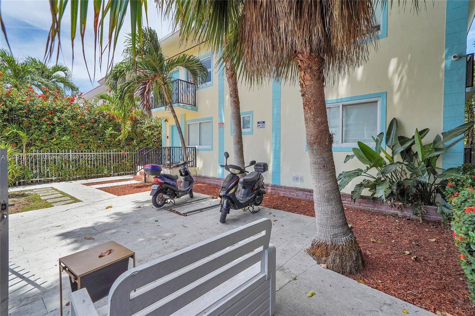 Miami Beach, FL 33139,1135 Euclid Ave #207