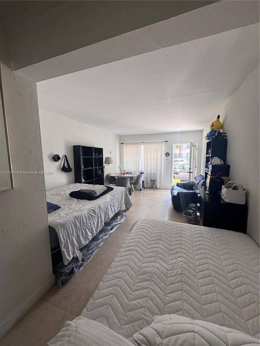 Miami Beach, FL 33139,635 8th St #103