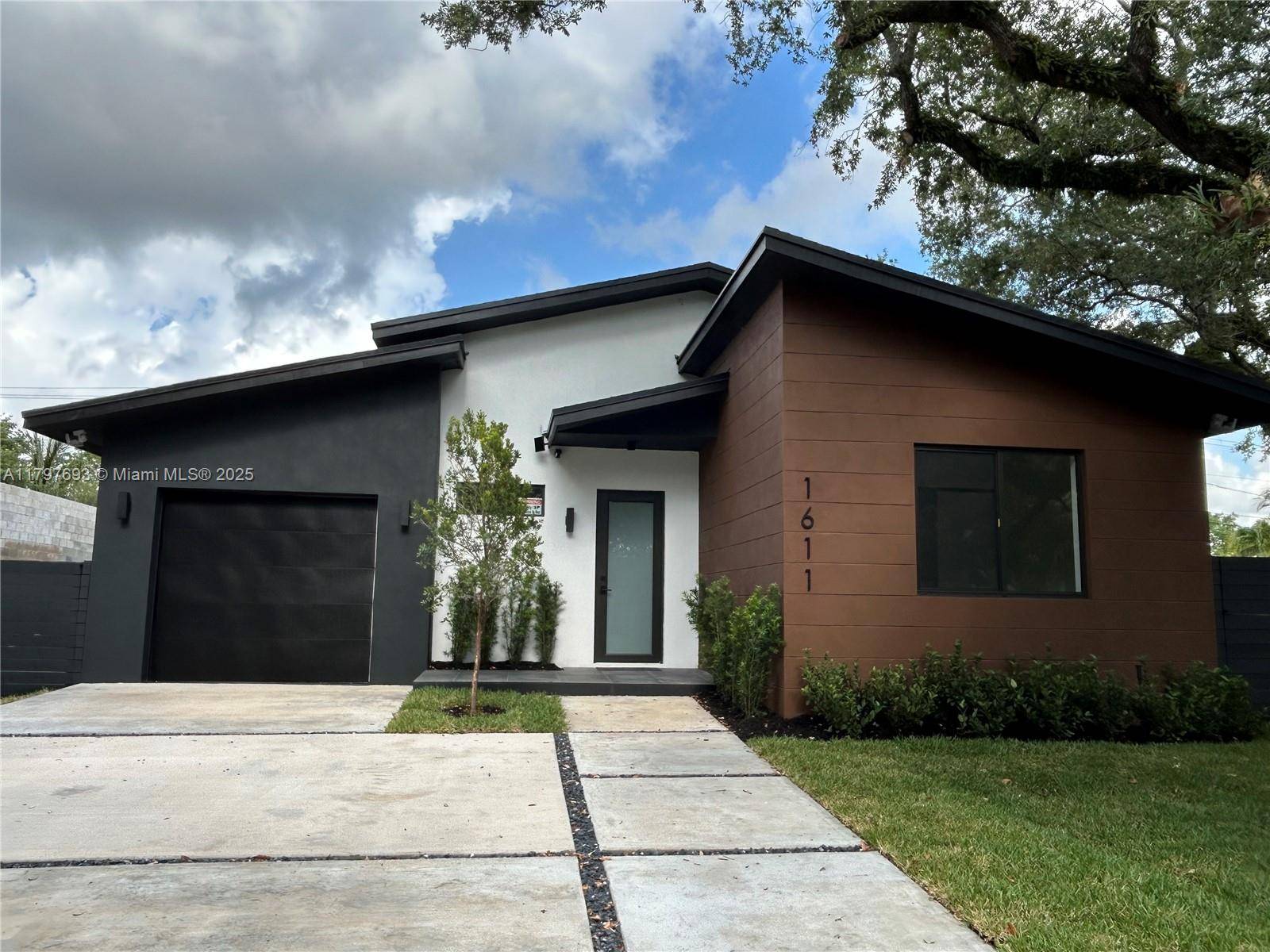 Fort Lauderdale, FL 33312,1611 SW 30th Ave