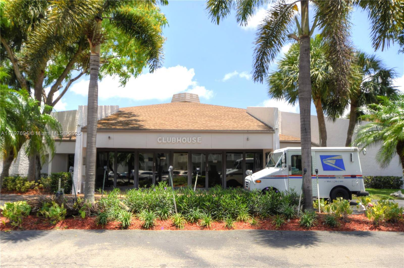 Margate, FL 33063,6650 Royal Palm Blvd #206C