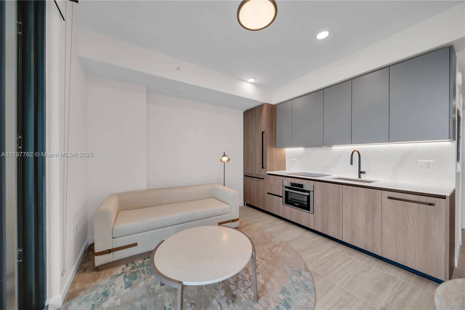 Miami Beach, FL 33141,580 72nd street #1511