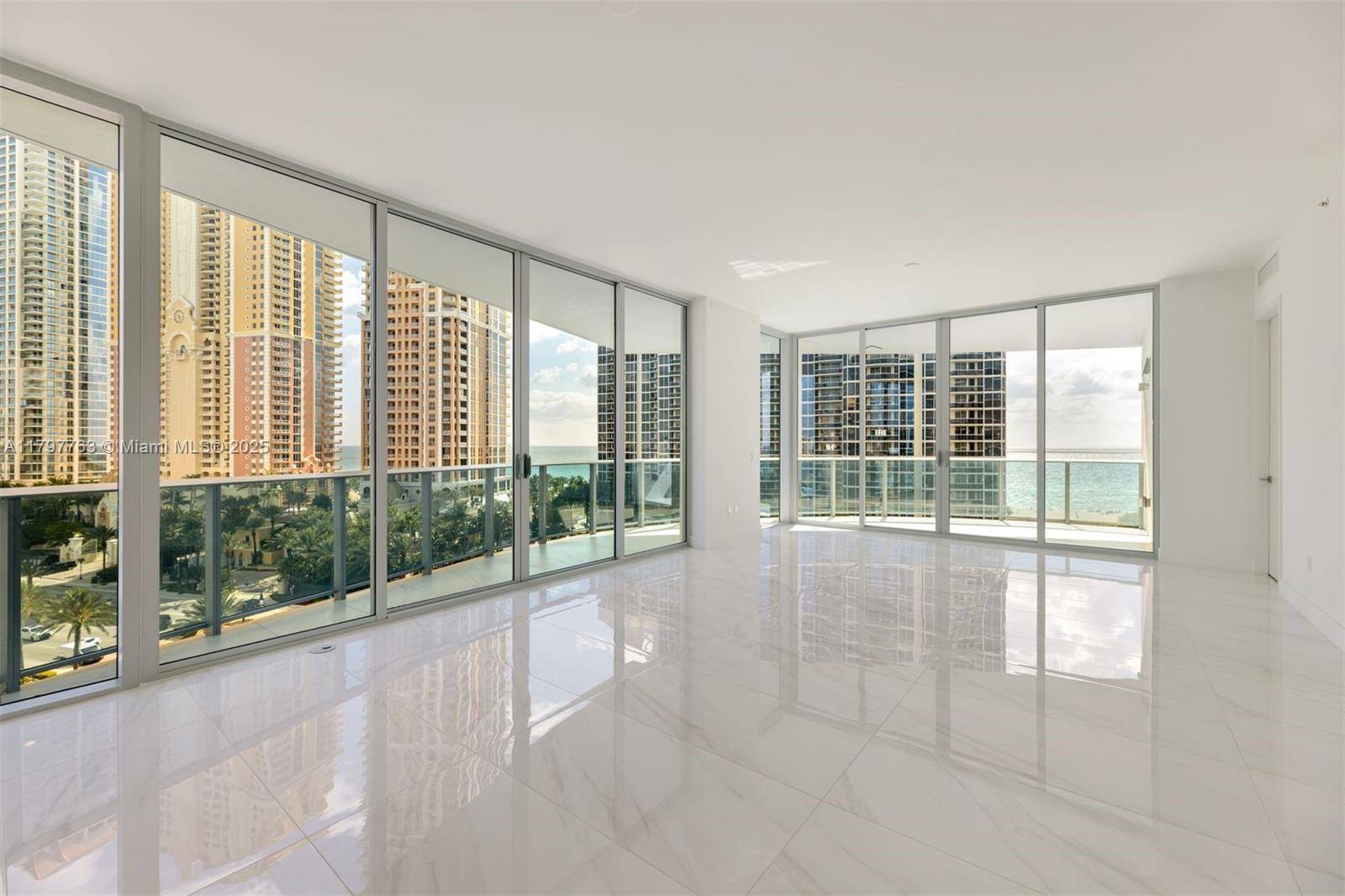 Sunny Isles Beach, FL 33160,17550 Collins Ave #805
