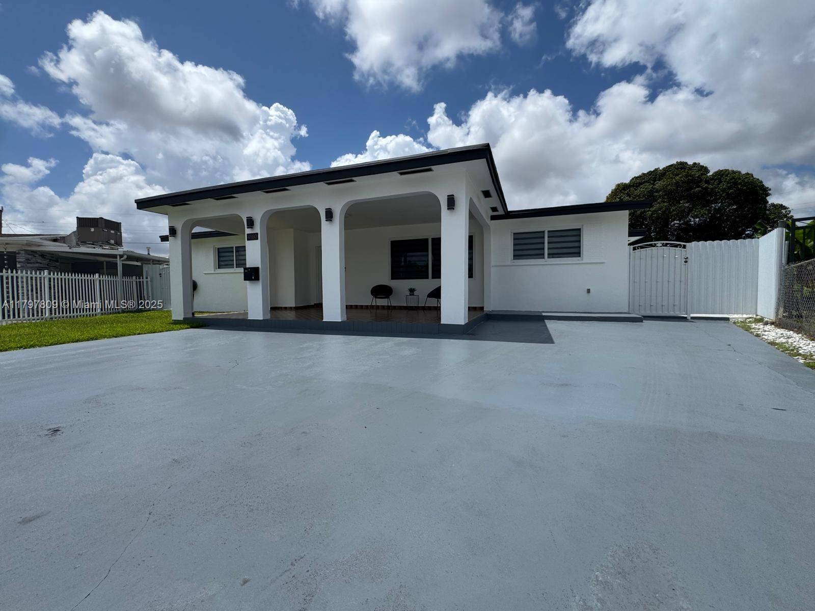 Hialeah, FL 33012,4160 W 5th Ct