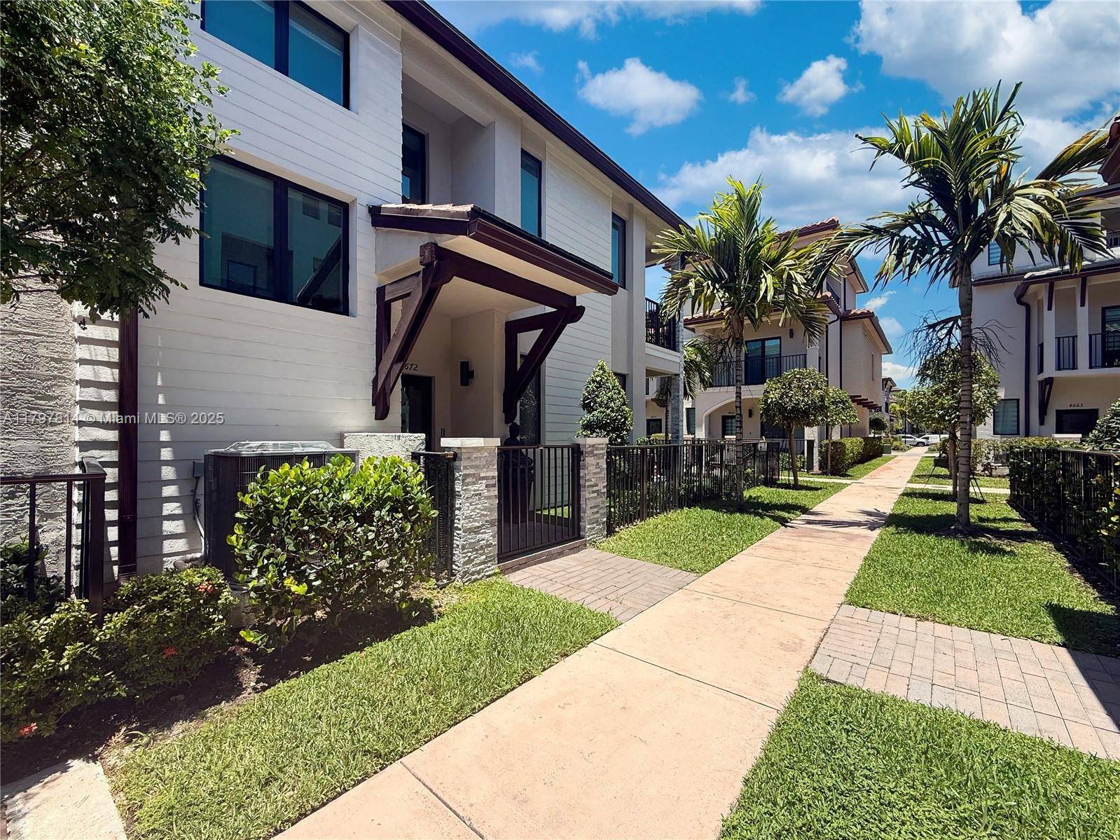 Doral, FL 33166,4672 NW 83rd Pkwy