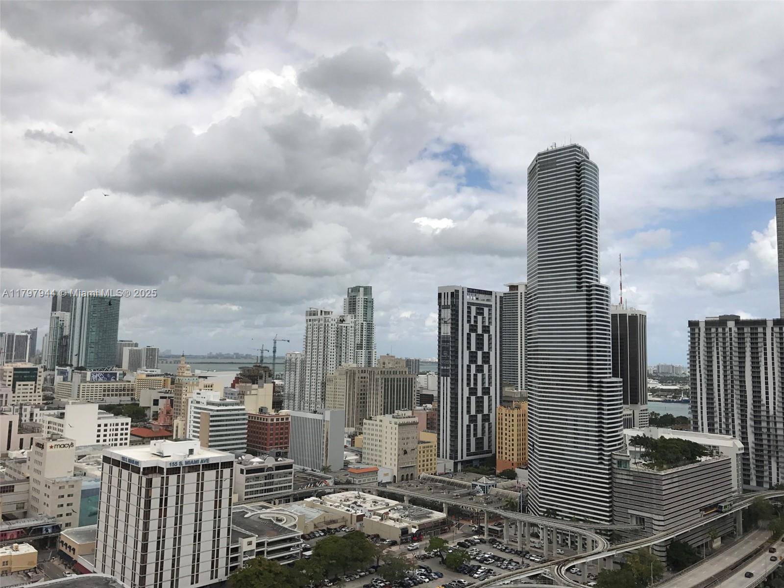 Miami, FL 33130,350 S Miami Ave #2811