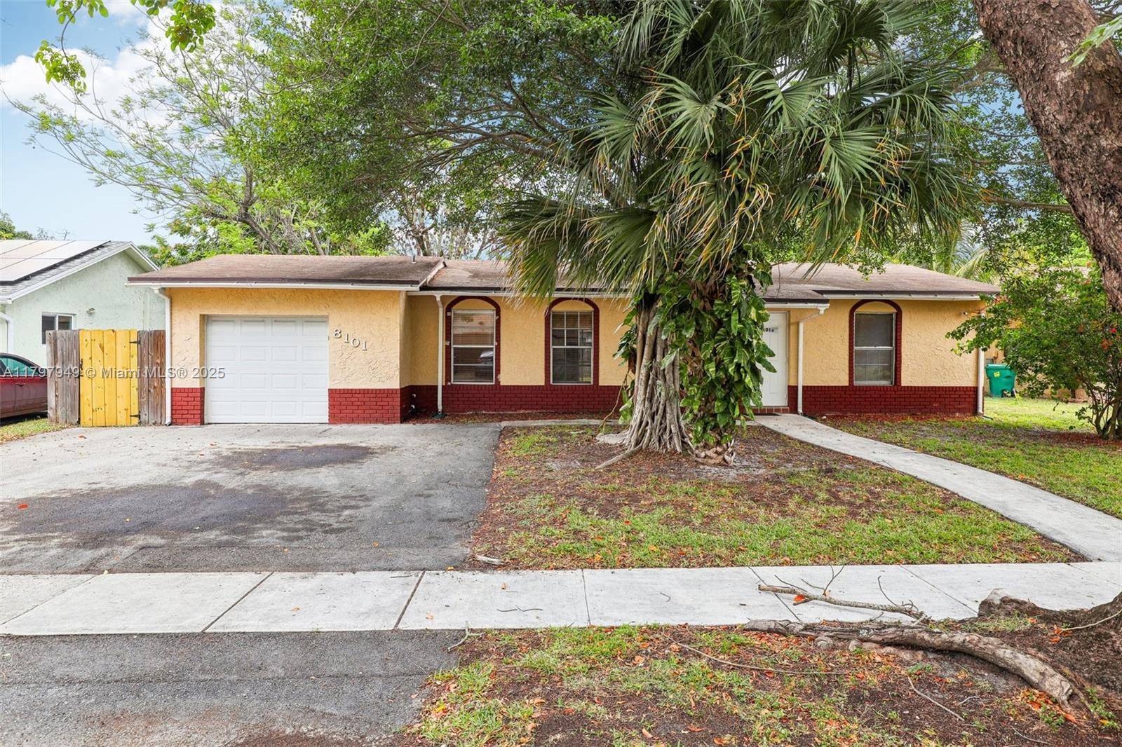 Lauderhill, FL 33351,8101 NW 44th Ct