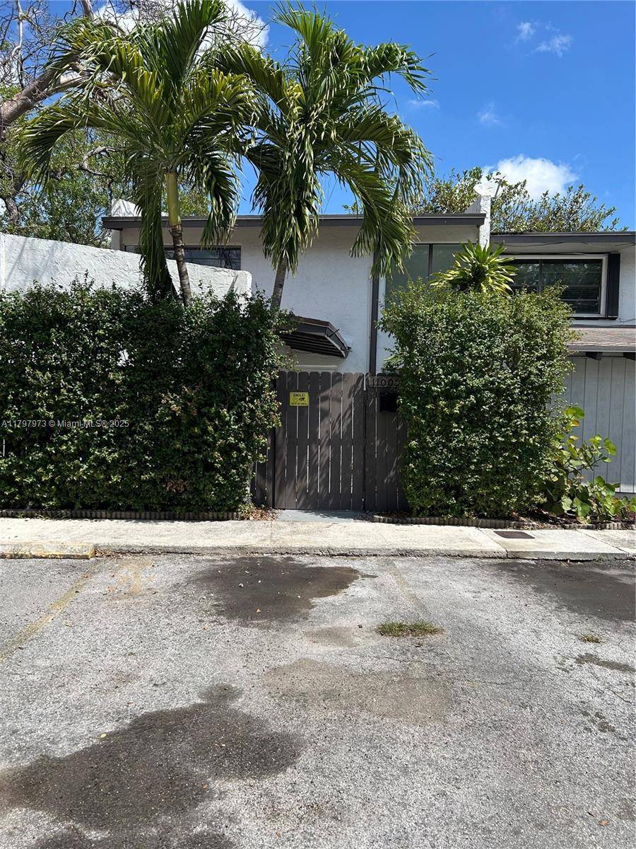 Miami, FL 33173,11005 SW 70th Ter