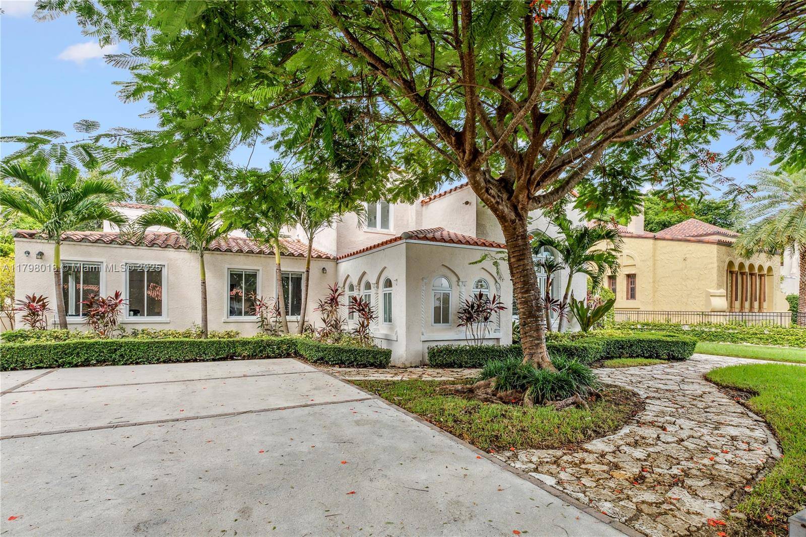 Miami, FL 33134,319 Mendoza Ave