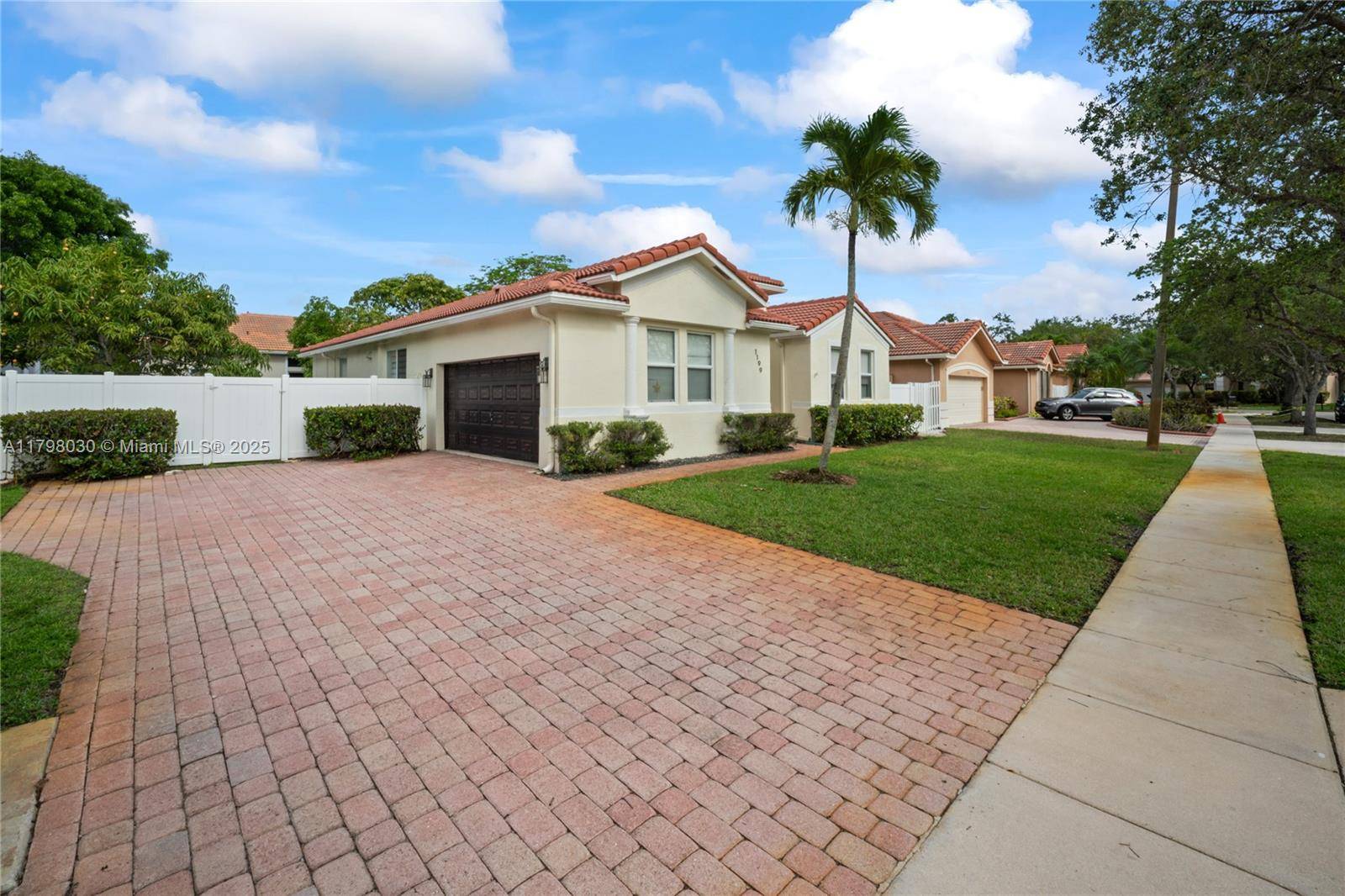 Pembroke Pines, FL 33028,1199 NW 166th Ave