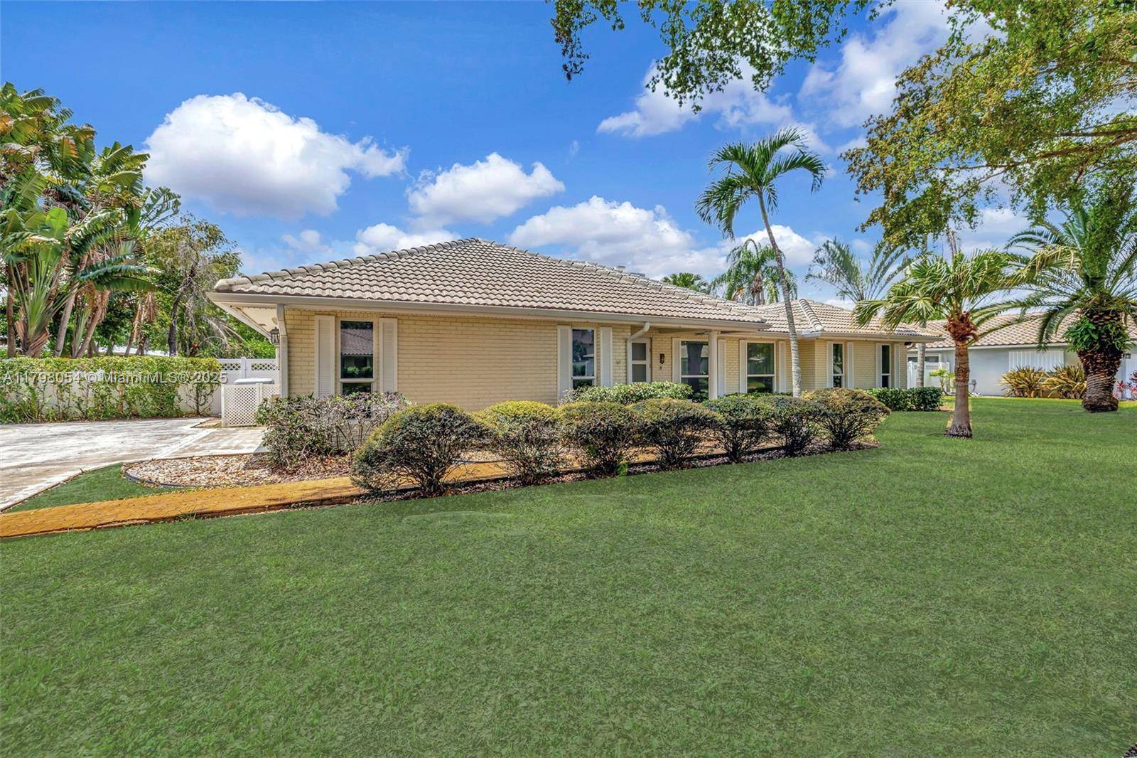 Coral Springs, FL 33065,2730 NW 105th Ter