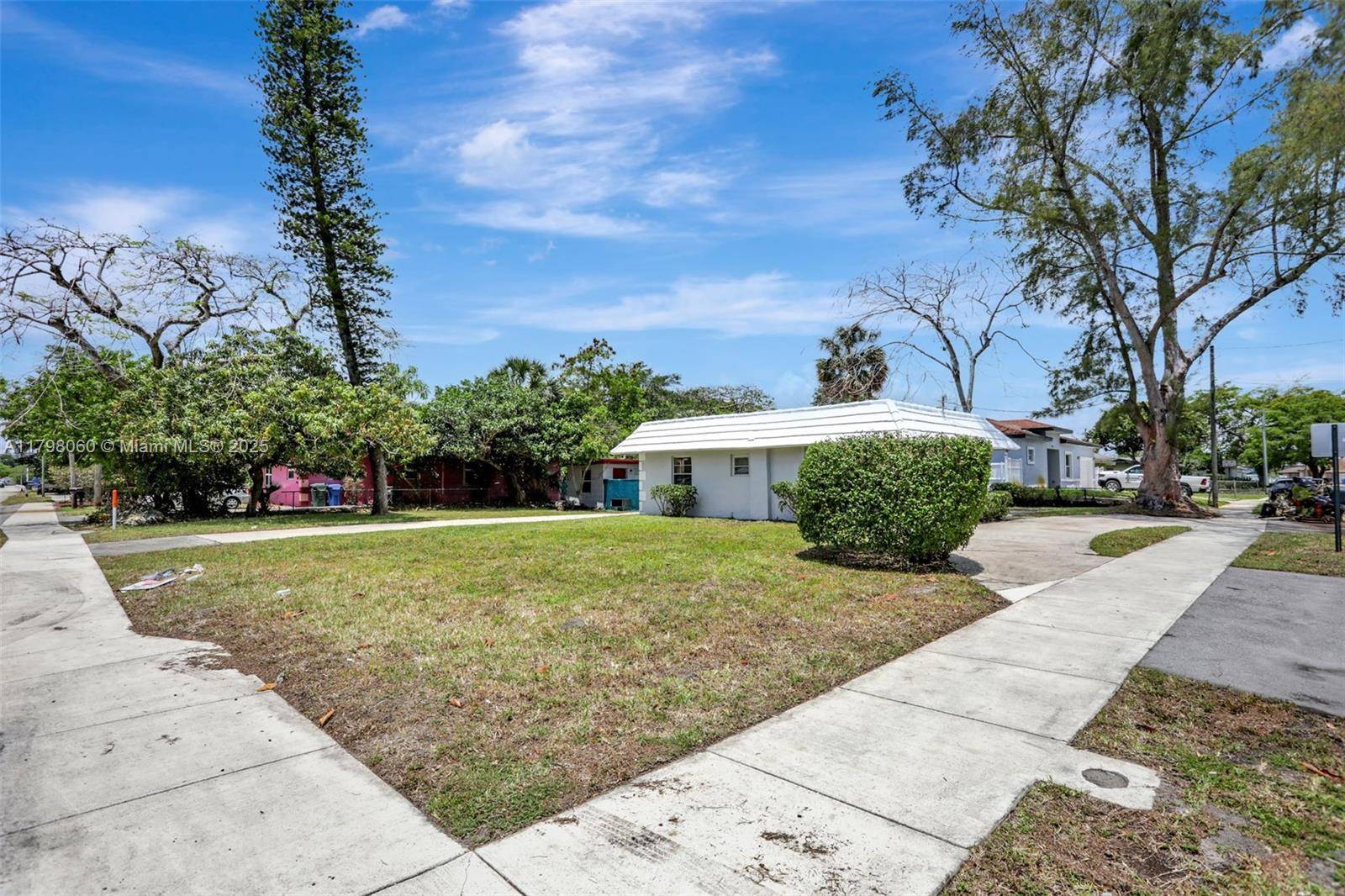 Oakland Park, FL 33311,2701 NW 18th Ter
