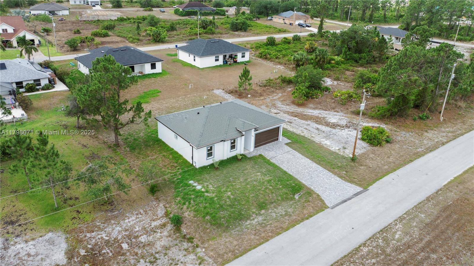 Lehigh Acres, FL 33974,740 NEWHALL ST E