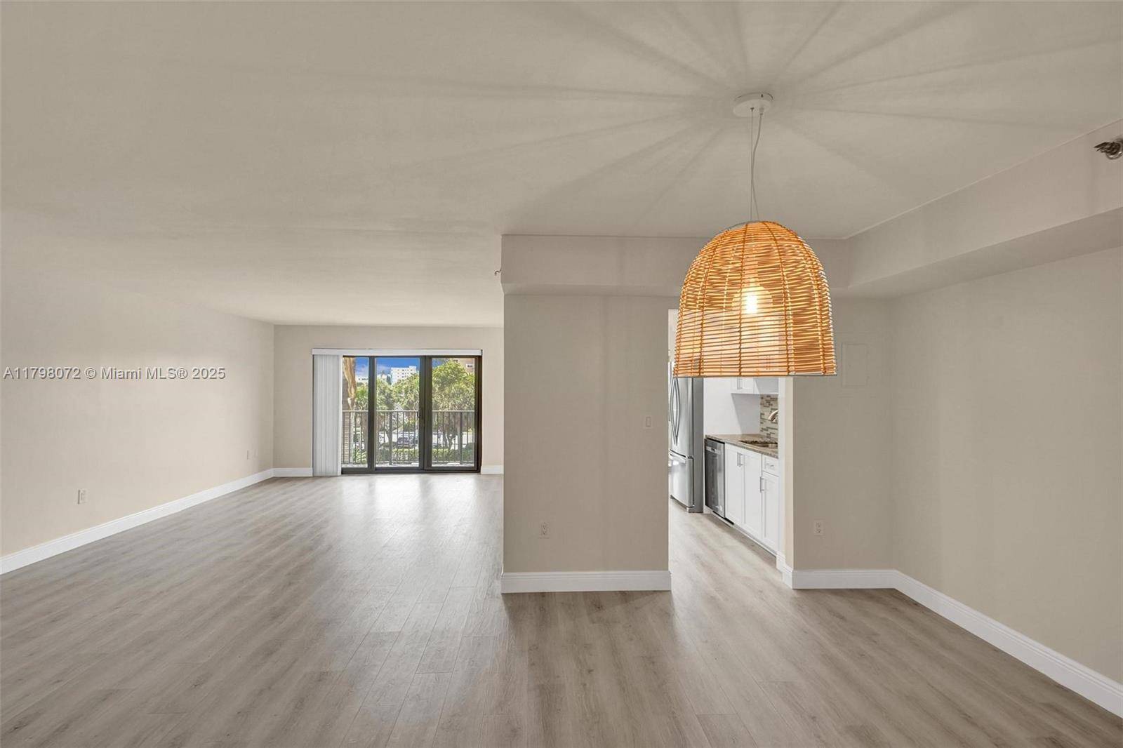 Hollywood, FL 33019,1201 S Ocean Dr #316S