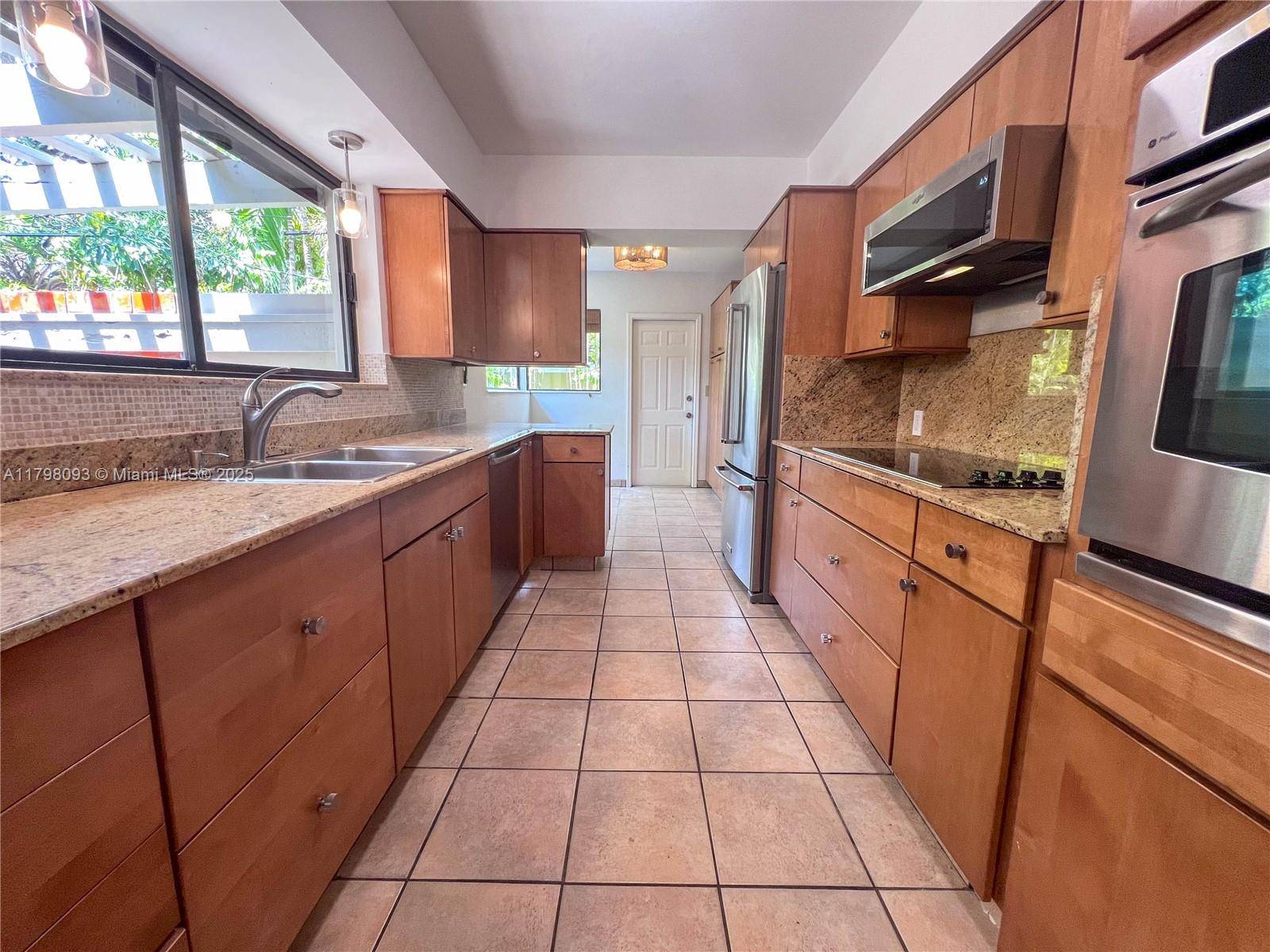 Coral Gables, FL 33146,500 Perugia Ave
