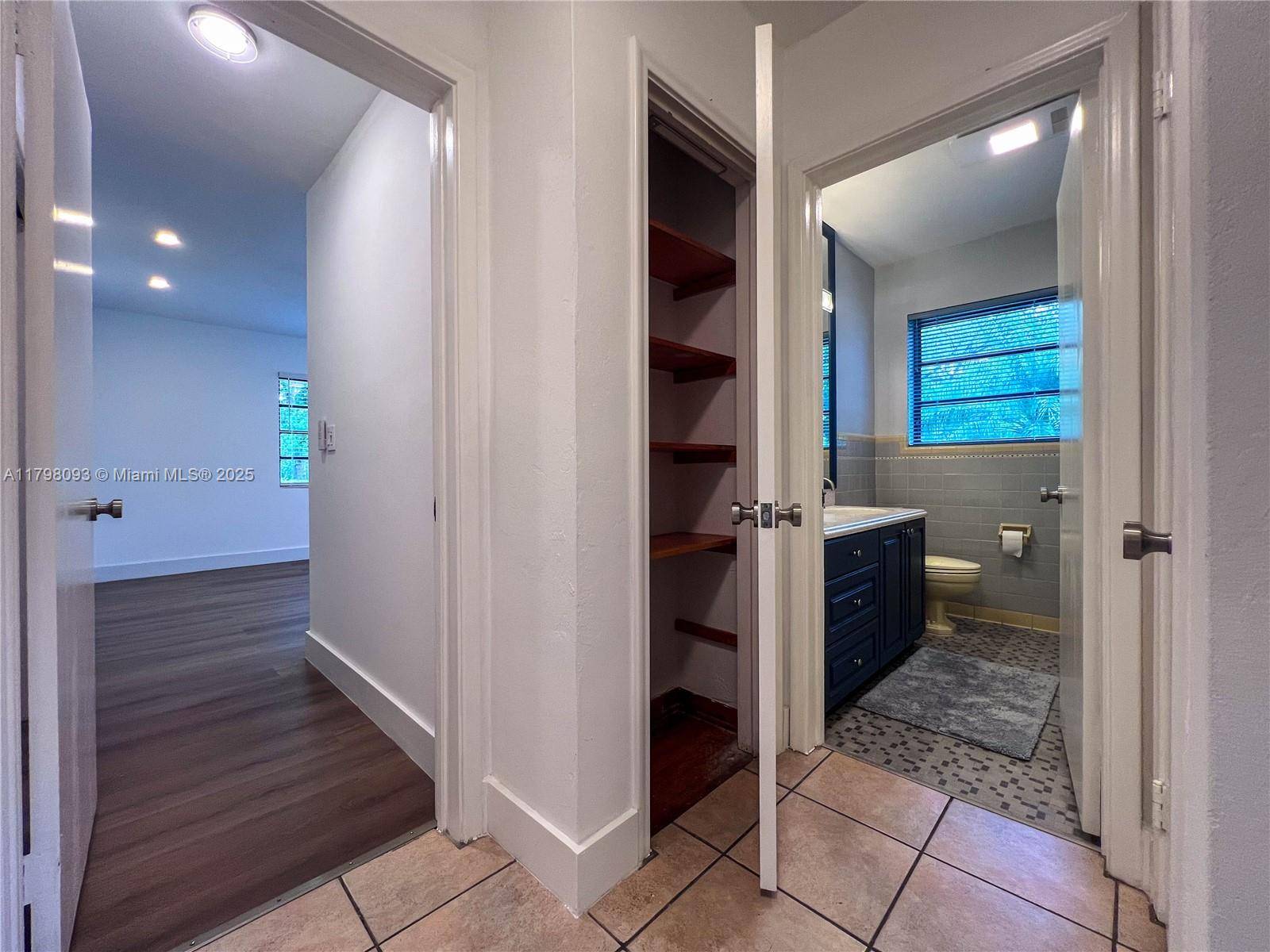 Coral Gables, FL 33146,500 Perugia Ave