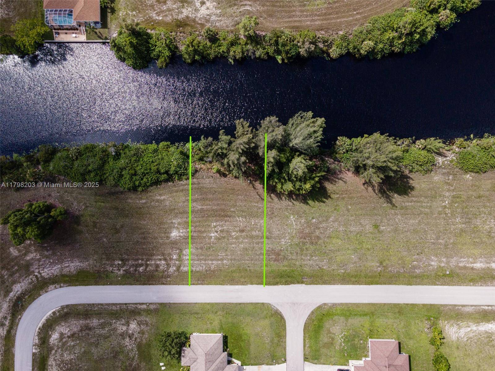 Cape Coral, FL 33909,1516 NE 41st St