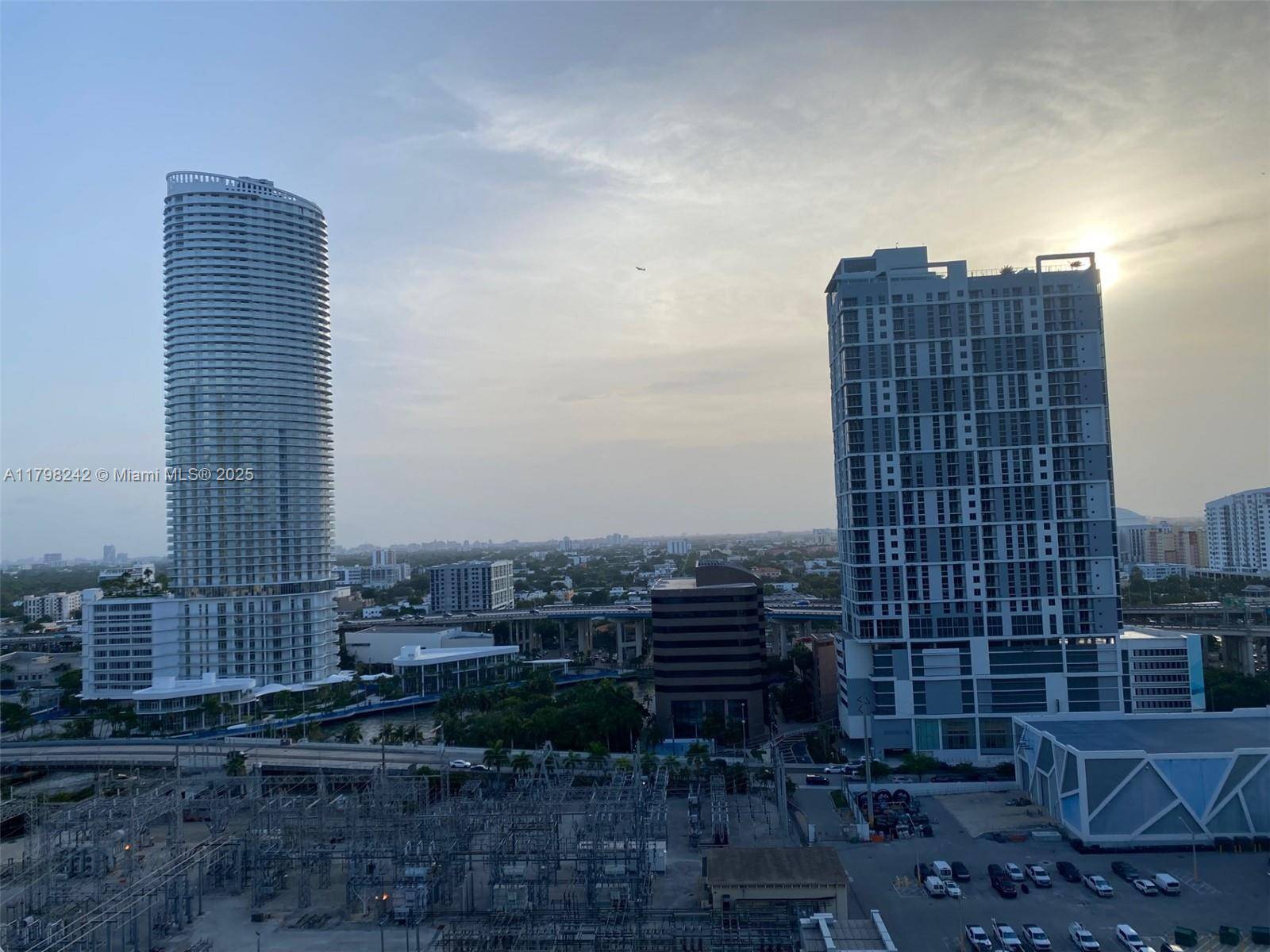 Miami, FL 33130,90 SW 3rd St #1909