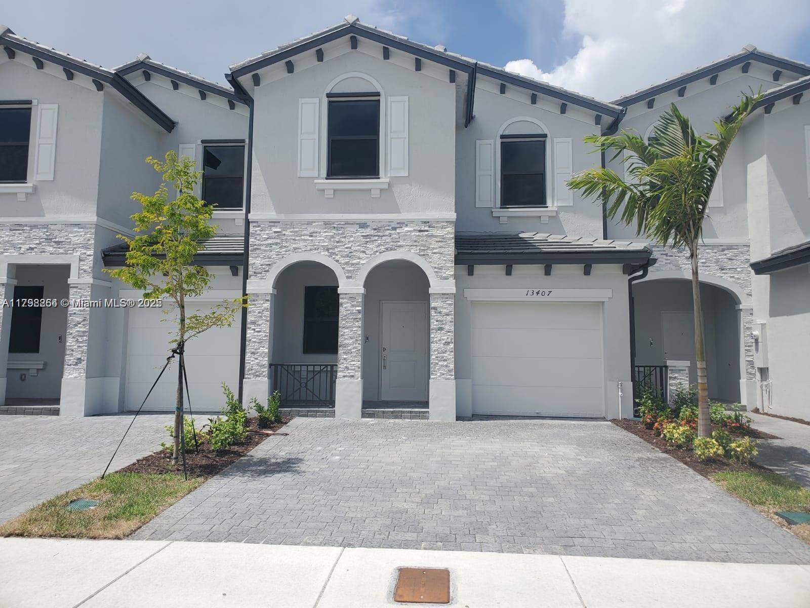 Homestead, FL 33033,13407 SW 287th St