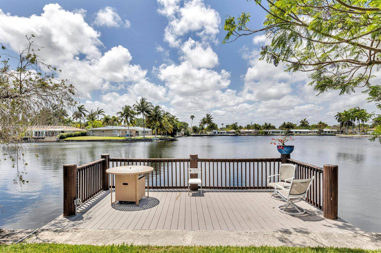 Oakland Park, FL 33334,4221 NE 16th Ave