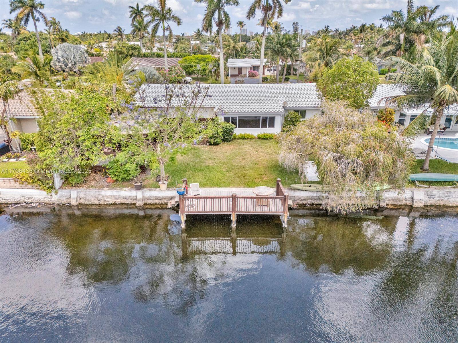Oakland Park, FL 33334,Address not disclosed
