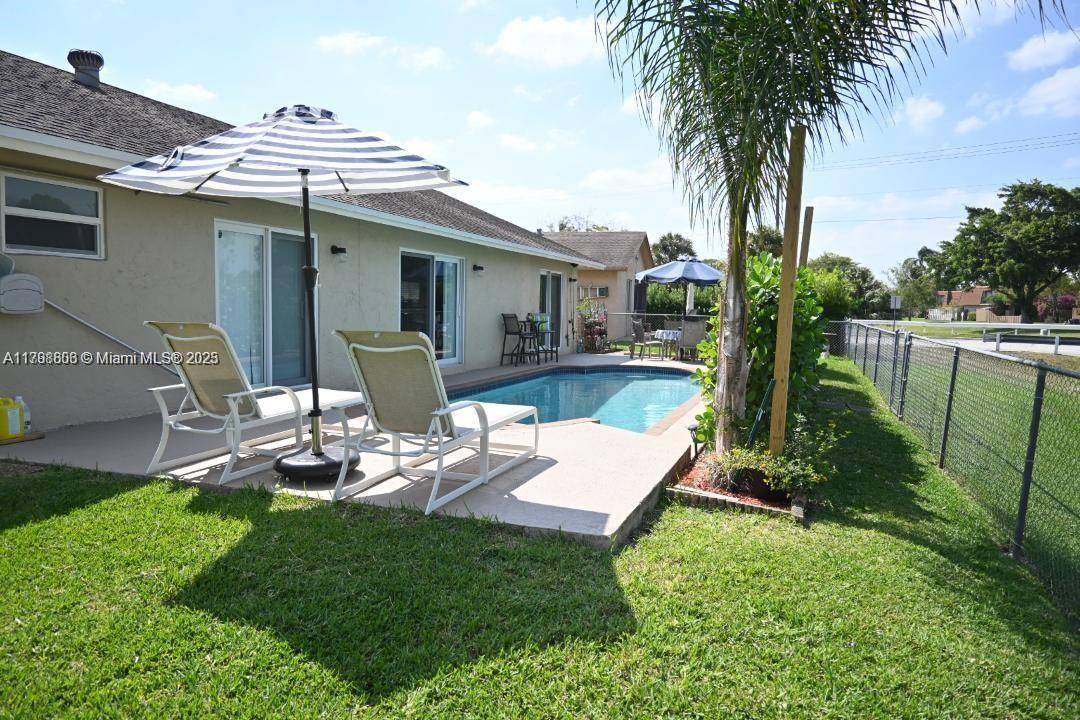 Sunrise, FL 33351,9349 NW 47th St