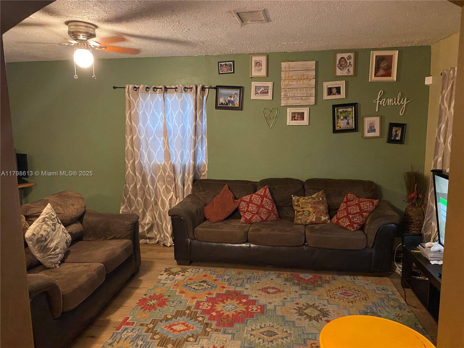 North Lauderdale, FL 33068,8130 SW 7th Ct