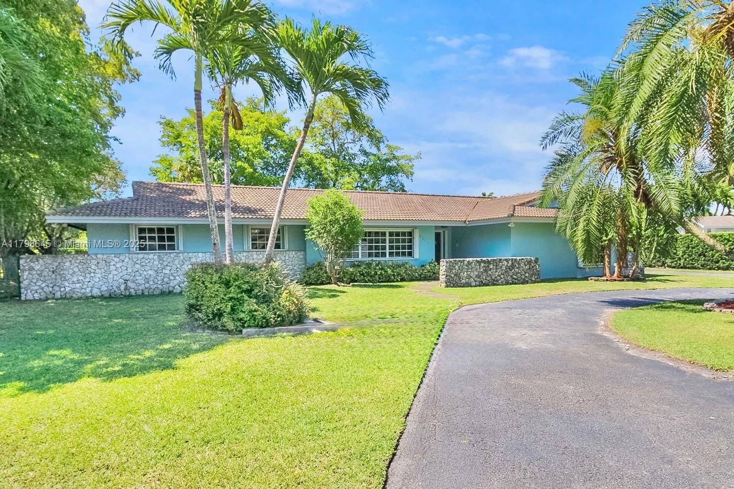 Palmetto Bay, FL 33157,7700 SW 168th Ter