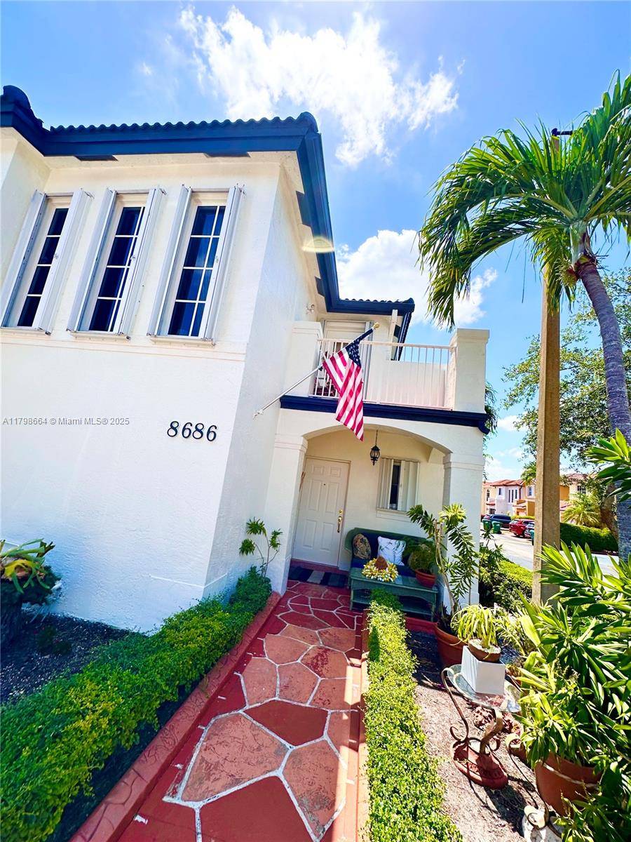 Miami, FL 33193,8686 SW 159th Path