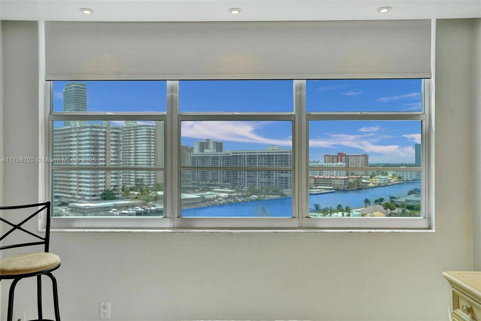 Hallandale Beach, FL 33009,137 Golden Isles Dr #1105
