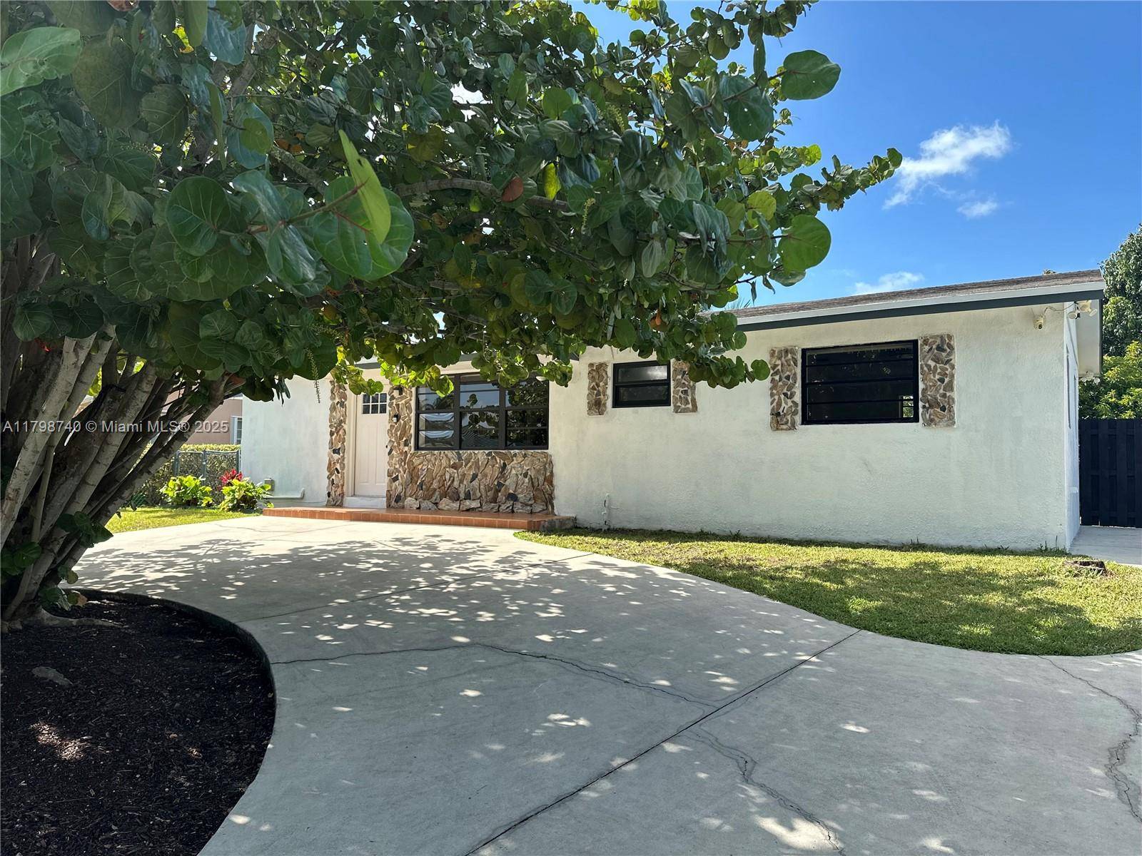 Homestead, FL 33033,14380 SW 296th St